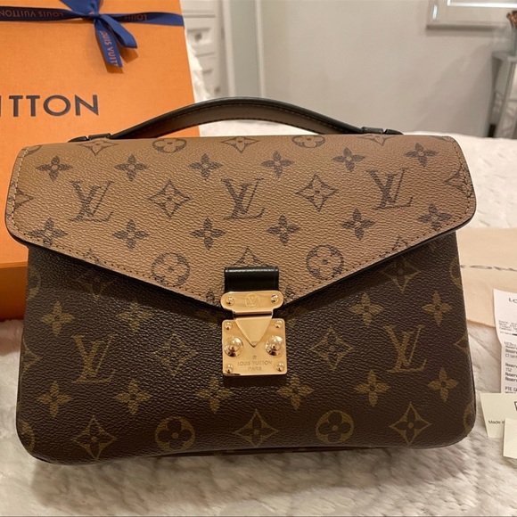 Louis Vuitton Pochette Métis reversible monogram - Picture 4 of 13